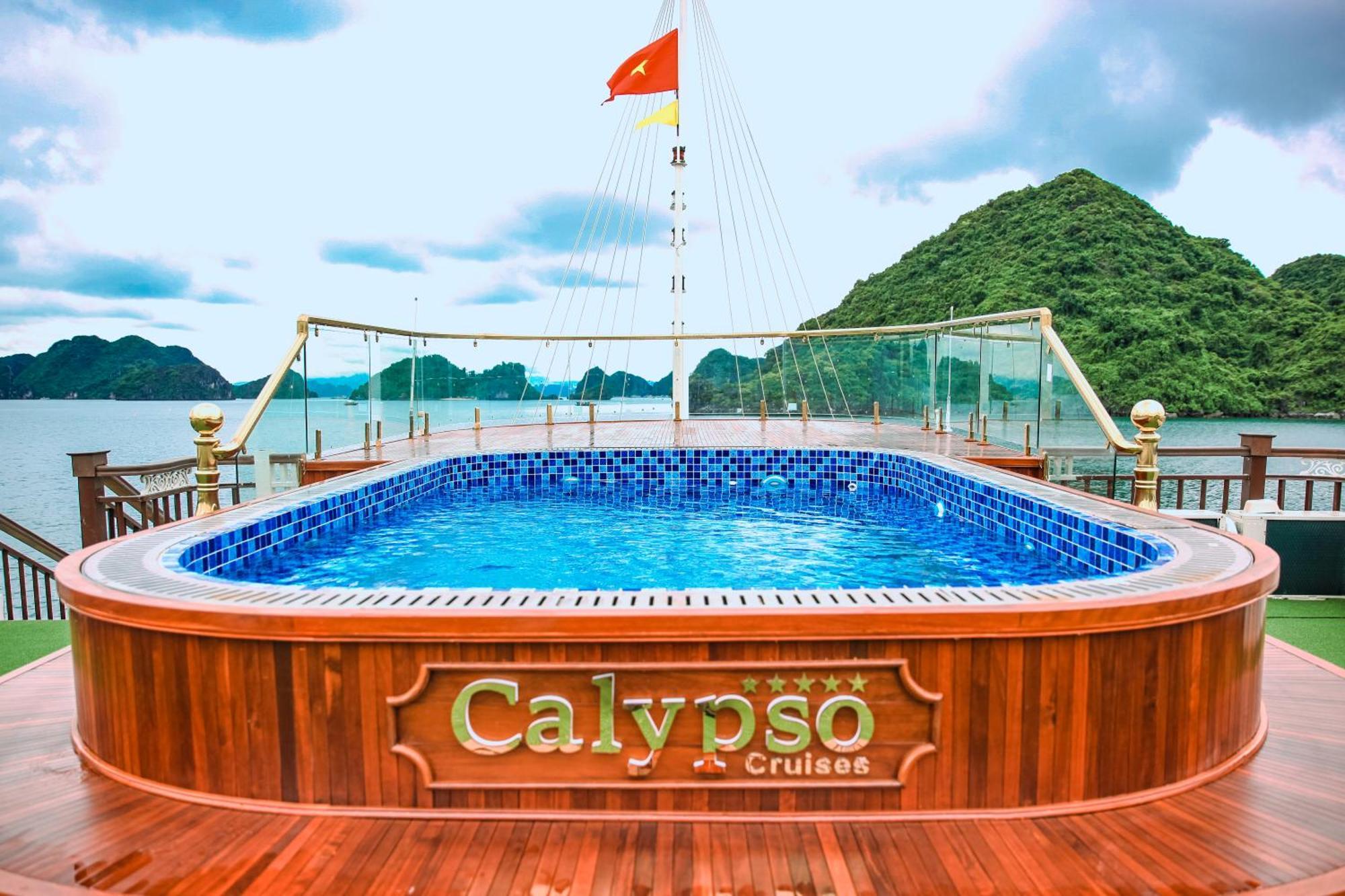 Le Journey Calypso Cruises Botel